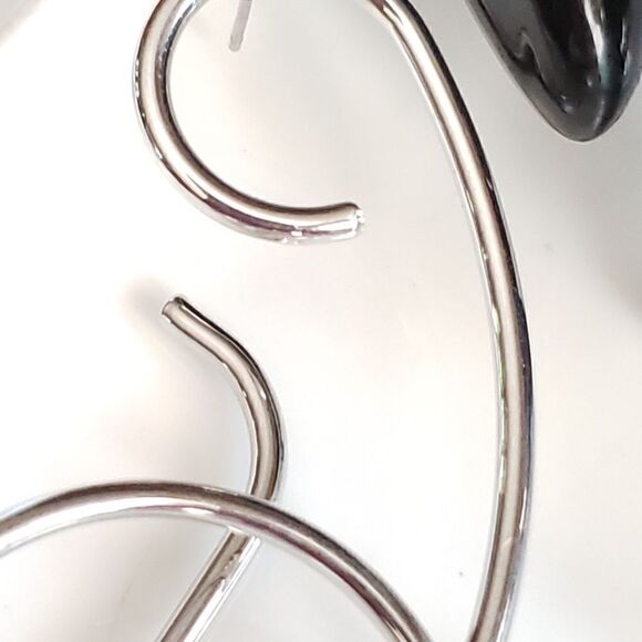 New! Zara Extravagant Geo Earrings - Picture 11 of 16